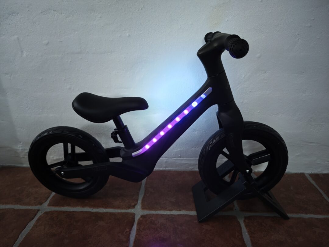 Glimmt løbecykel led LED lts tændt